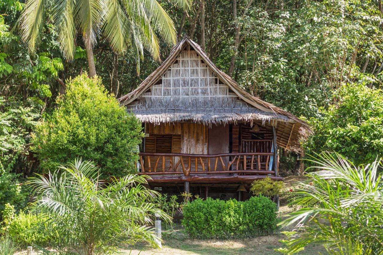 Kohjum Freedom Resort Koh Jum Dış mekan fotoğraf