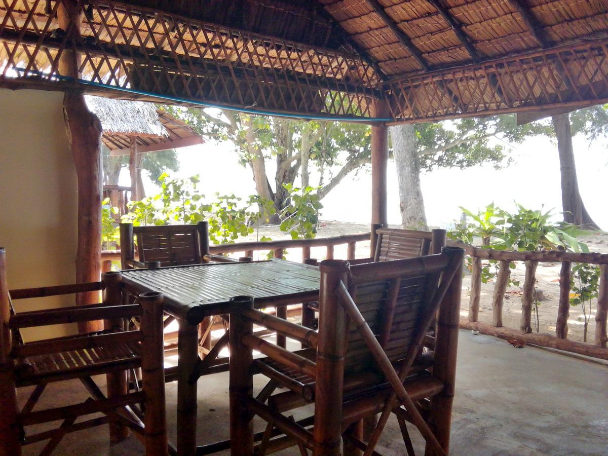 Kohjum Freedom Resort Koh Jum Dış mekan fotoğraf