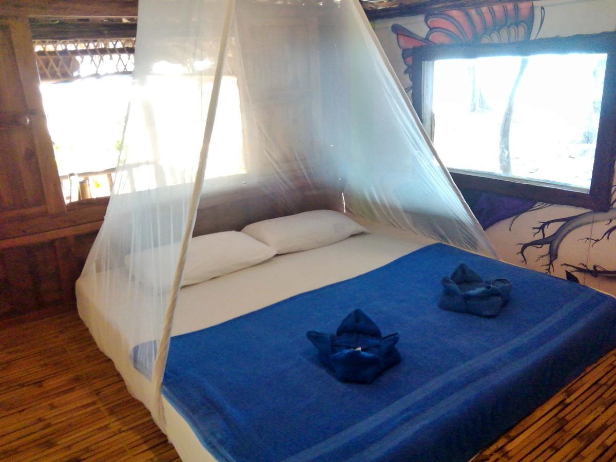 Kohjum Freedom Resort Koh Jum Dış mekan fotoğraf